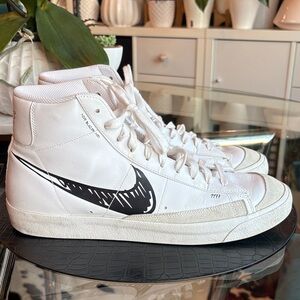 2020 Nike Blazer Mid 77 sketch black